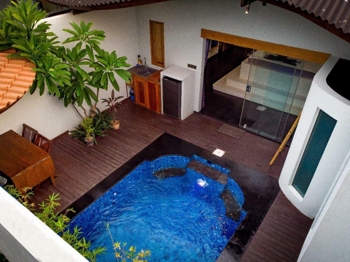 Stay Shark Villas Gili Air Dış mekan fotoğraf